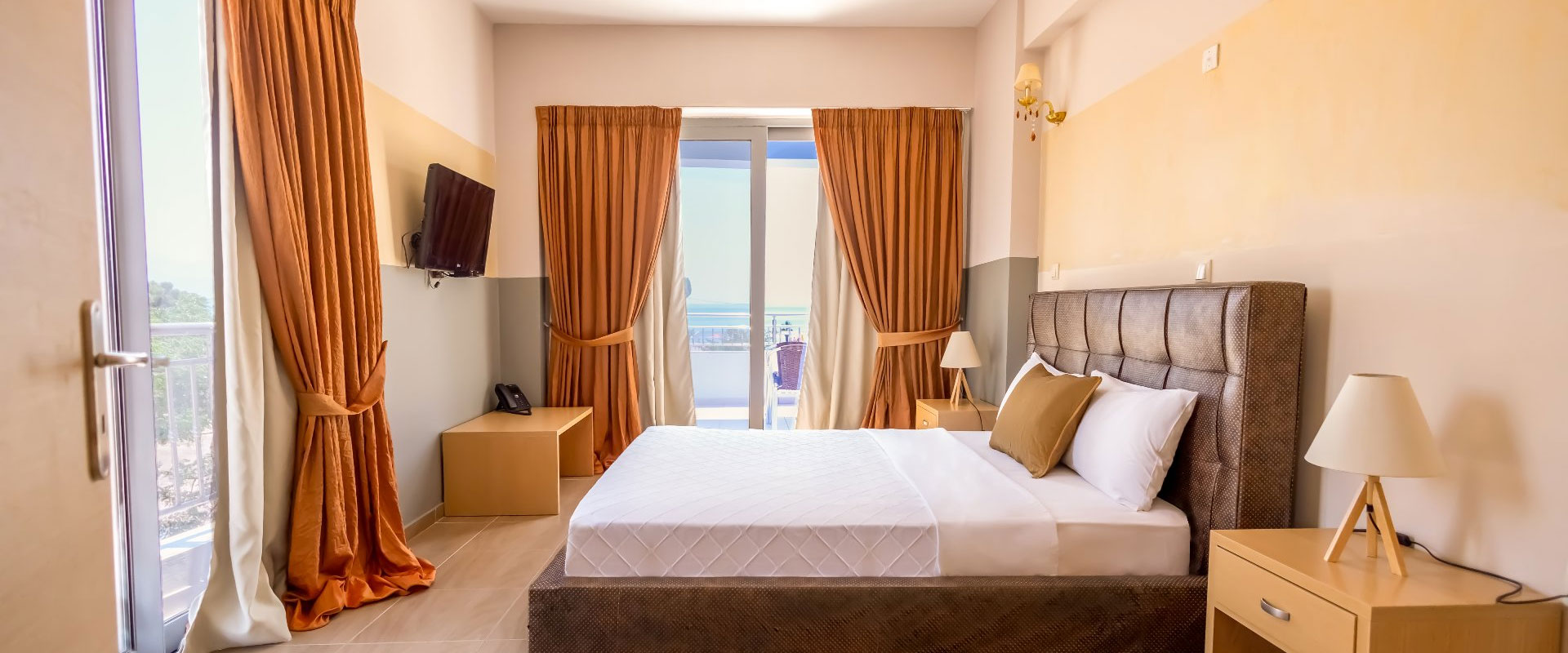 BUKA SANDY BEACH Καλαμάτα