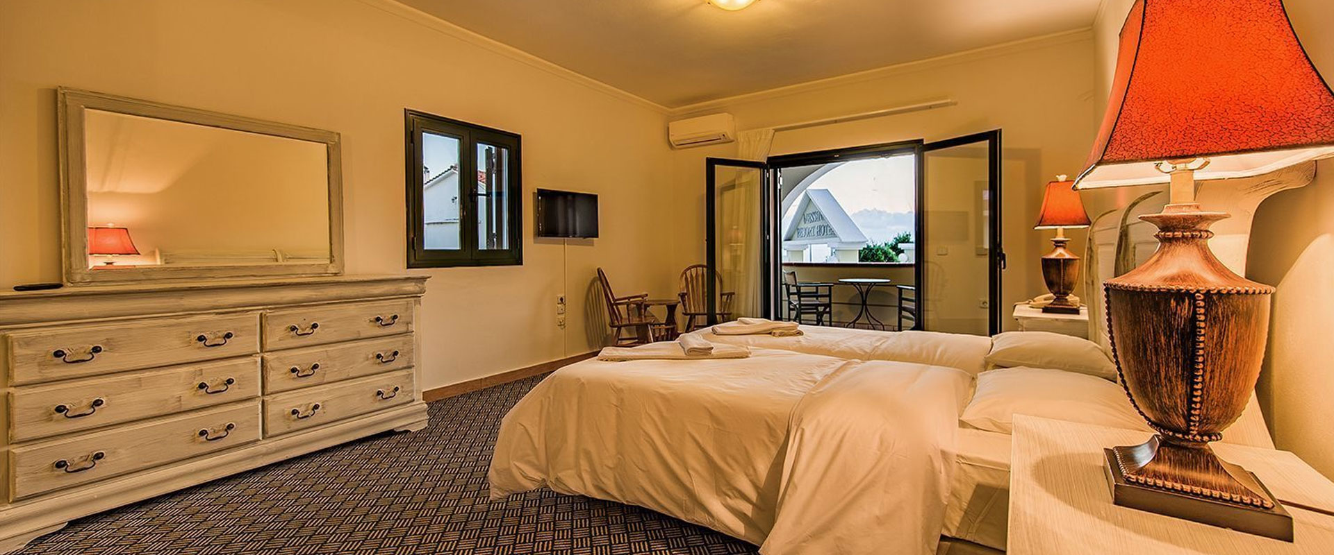 Μessina Resort Hotel 4*
Κυπαρισσία